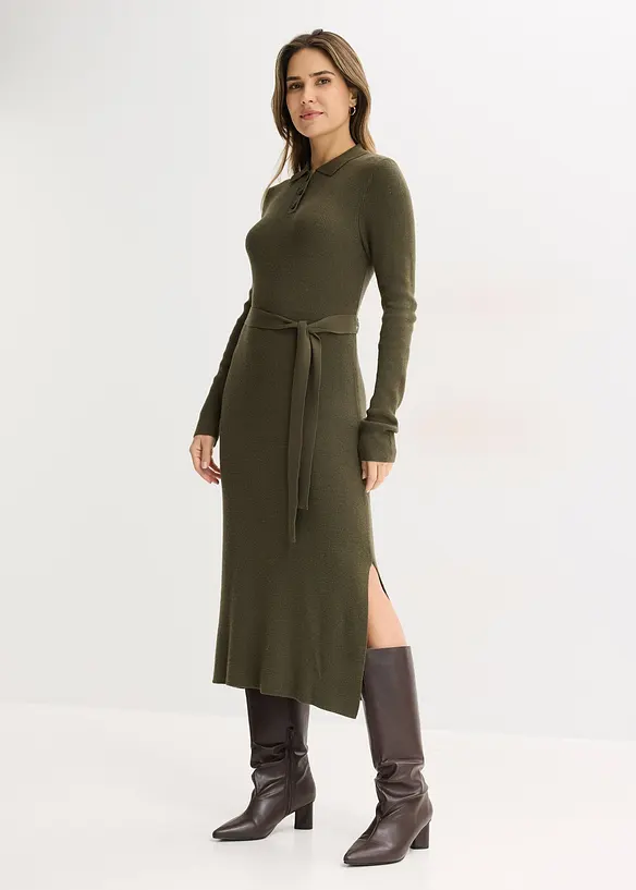 Ripp-Strickkleid aus Viskose-Mix in grün von vorne (Totalaufnahme) - bonprix