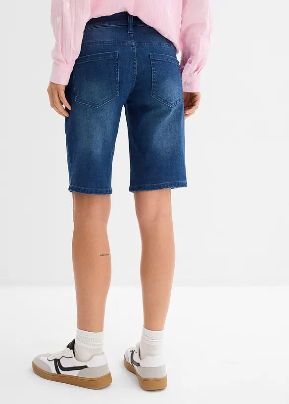 Umstandsjeans-Bermuda im Slim Fit in blau von hinten - bonprix