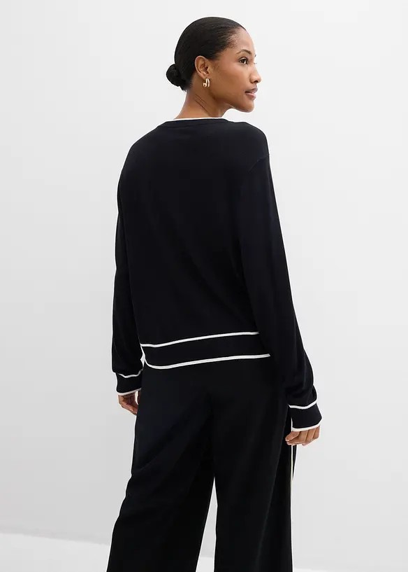 Feinstrickpullover aus Viskose-Mix in schwarz von hinten (im Anschnitt) - bonprix