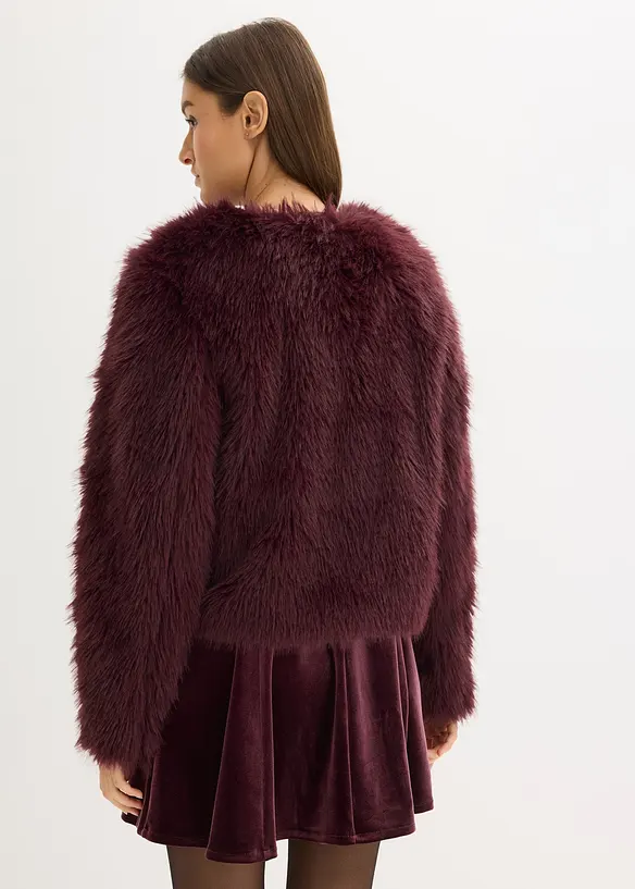 Fellimitat-Jacke in rot von hinten (im Anschnitt) - bonprix