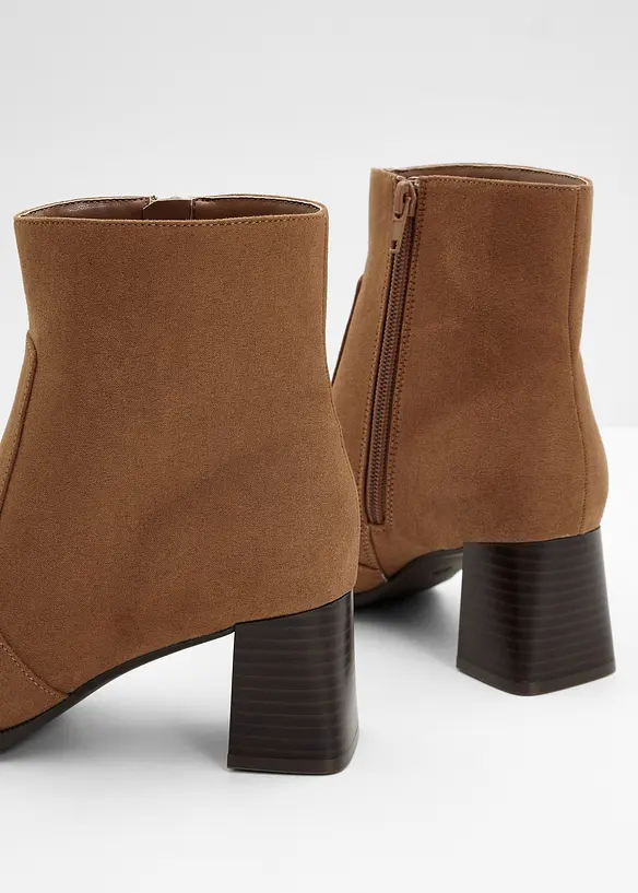 Stiefeletten mit Blockabsatz in braun - bonprix