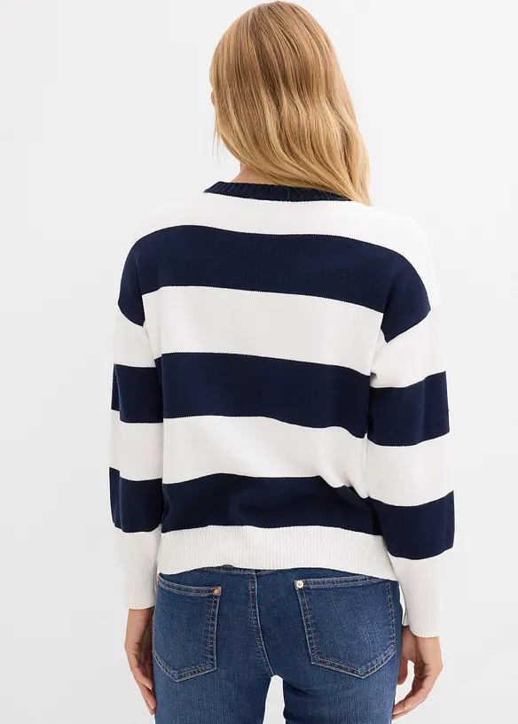 Oversize-Pullover aus softem Viskose-Mix in weiß von hinten (im Anschnitt) - bonprix