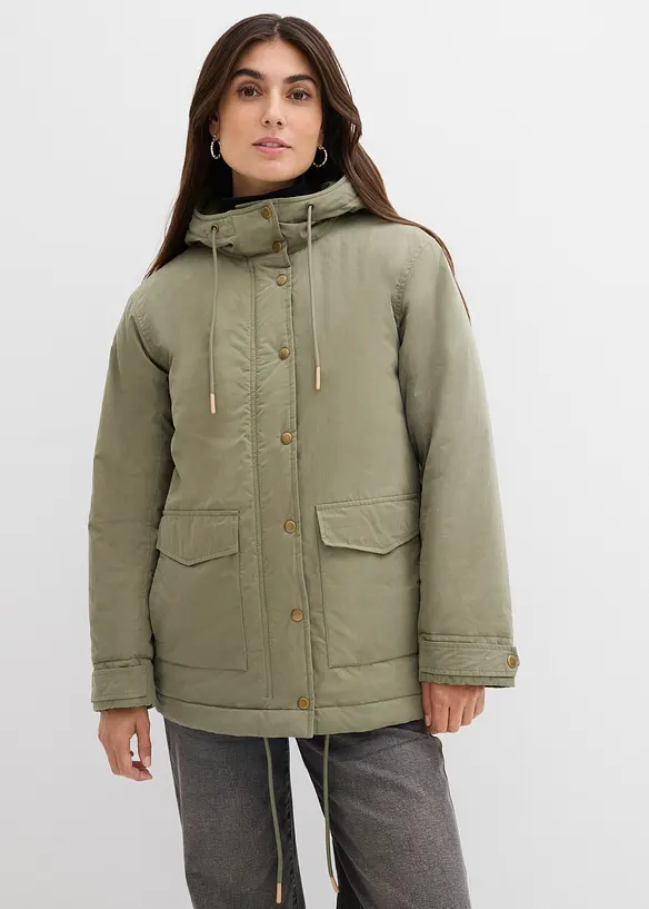 Warm wattierter Parka in grün von vorne (im Anschnitt) - bonprix
