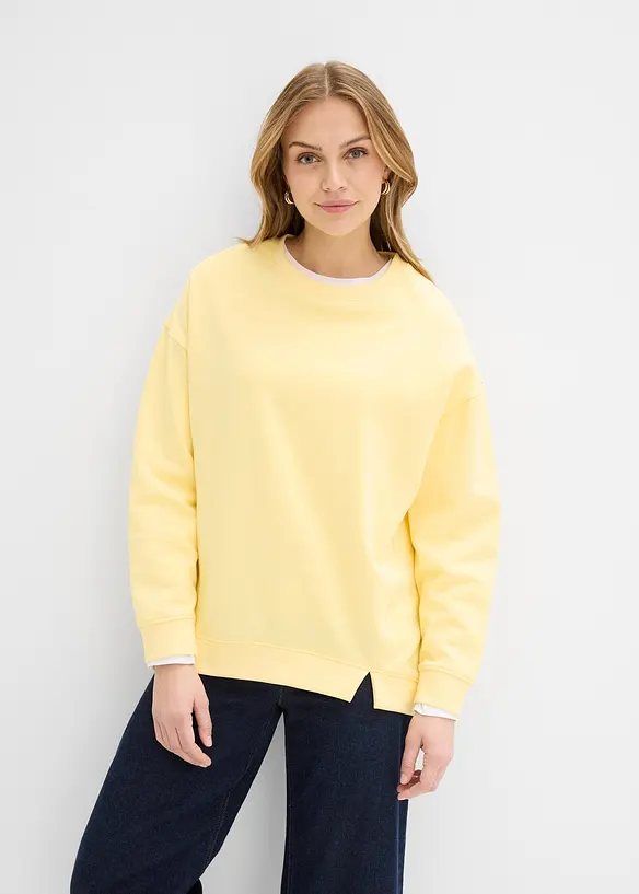 Oversize-Sweatshirt aus Baumwoll-Mix in gelb von vorne (im Anschnitt) - bonprix
