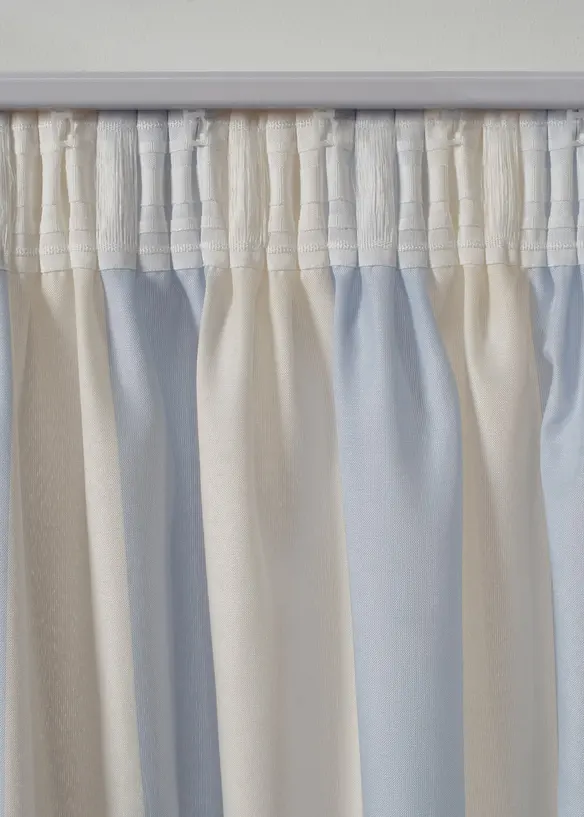 Vorhang mit recyceltem Polyester, auch in extra lang (1er Pack) in blau - bonprix