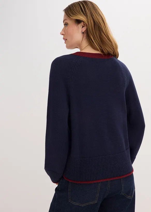 Pullover mit  kontrastfarbigen Streifen in blau von hinten (im Anschnitt) - bonprix