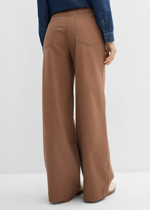 Twillhose aus elastischem Baumwoll-Mix in braun von hinten - bonprix