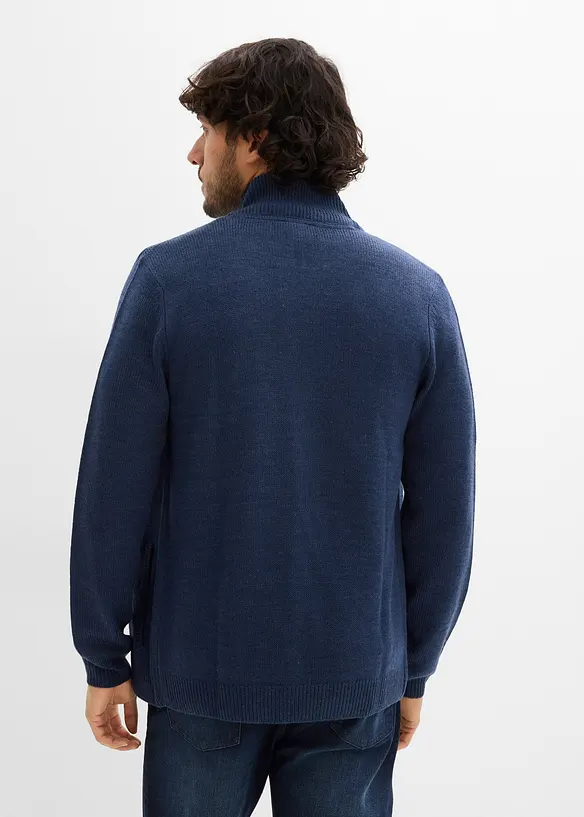 Feinstrickjacke in Regular Fit in blau von hinten (im Anschnitt) - bonprix