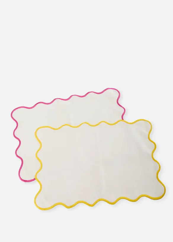 Tischsets mit welliger Umrandung (2er Pack) in weiß von vorne - bonprix