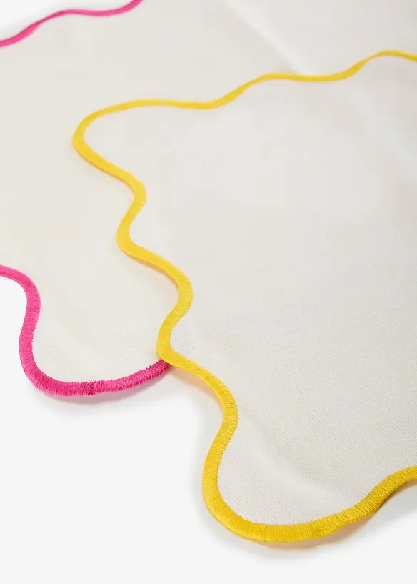 Tischsets mit welliger Umrandung (2er Pack) in weiß (Detailaufnahme) - bonprix