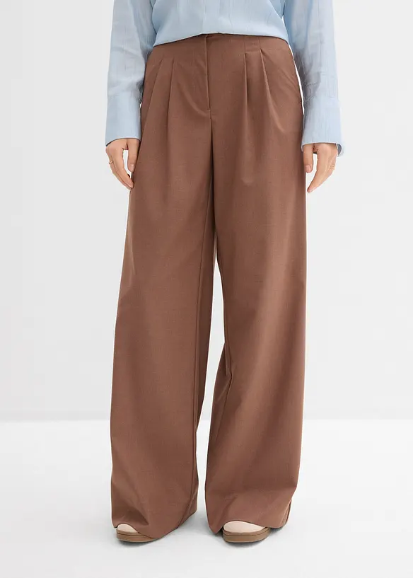 Bundfaltenhose mit Bequembund in braun von vorne - bonprix