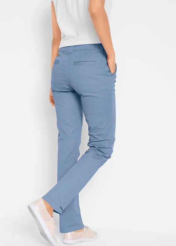 Chinohose aus elatischem Baumwoll-Mix in blau von hinten - bonprix