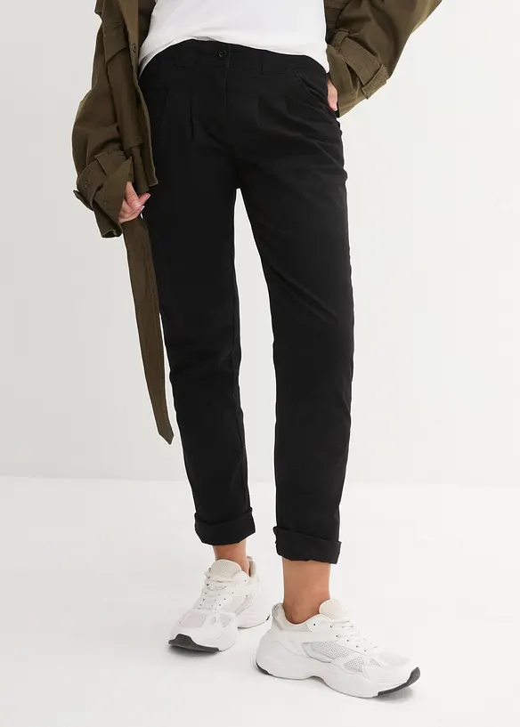 Chinohose aus elatischem Baumwoll-Mix in schwarz von vorne - bonprix Chinohose aus elatischem Baumwoll-Mix in schwarz von vorne - bonprix