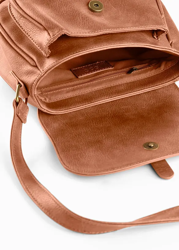 Kleine Umhängetasche mit Schnallendetail in braun geöffnet - bonprix