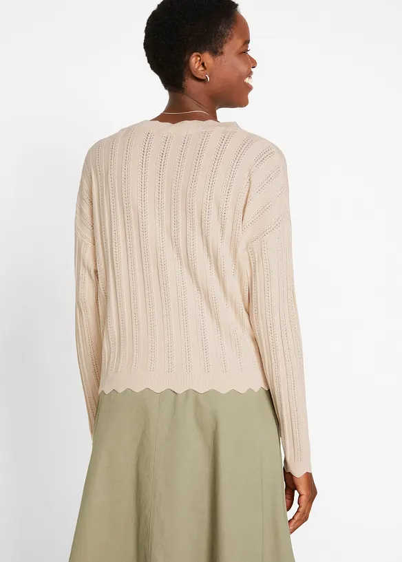 Kurze Ajour-Strickjacke in beige von hinten (im Anschnitt) - bonprix