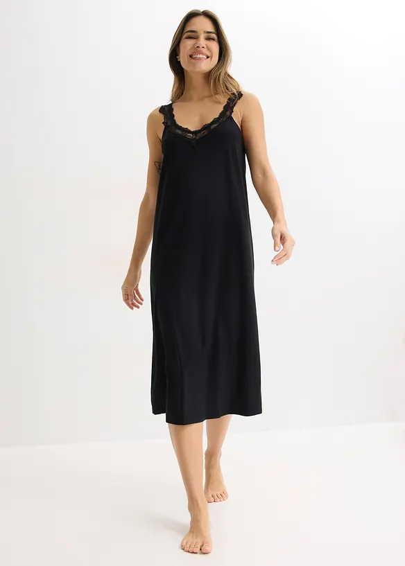 Nachthemd mit Spitze in schwarz im Look von vorne (Totalaufnahme) - bonprix