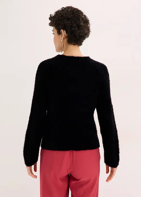 Ajour-Pullover mit Federgarn in schwarz von hinten (im Anschnitt) - bonprix