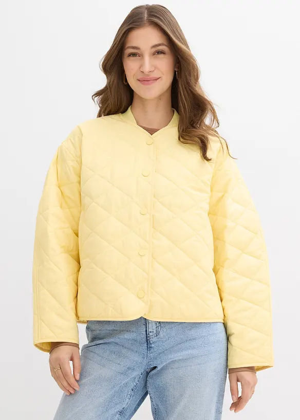 Oversize Steppjacke in gelb von vorne (im Anschnitt) - bonprix