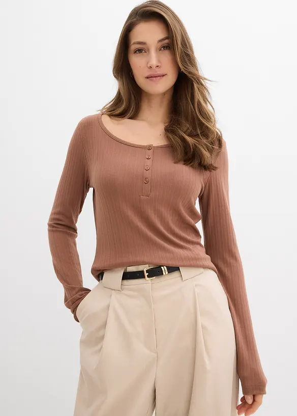 Geripptes Langarmshirt in braun von vorne (im Anschnitt) - bonprix Geripptes Langarmshirt in braun von vorne (im Anschnitt) - bonprix