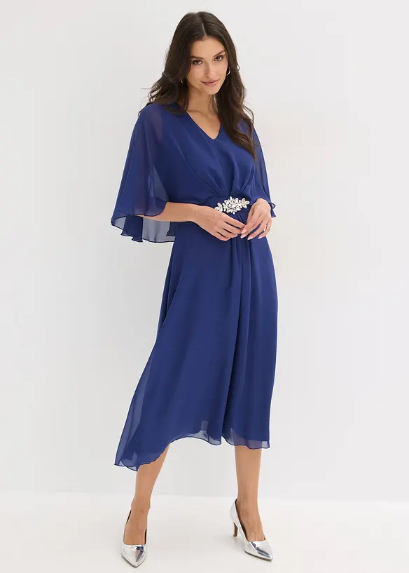 Chiffonkleid mit Strassstein-Applikation in blau von vorne (Totalaufnahme) - bonprix Chiffonkleid mit Strassstein-Applikation in blau von vorne (Totalaufnahme) - bonprix