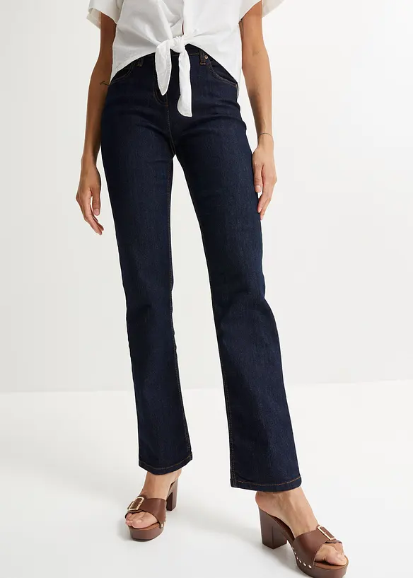 Straight-Jeans Mid Waist, Stretch in blau von vorne - bonprix