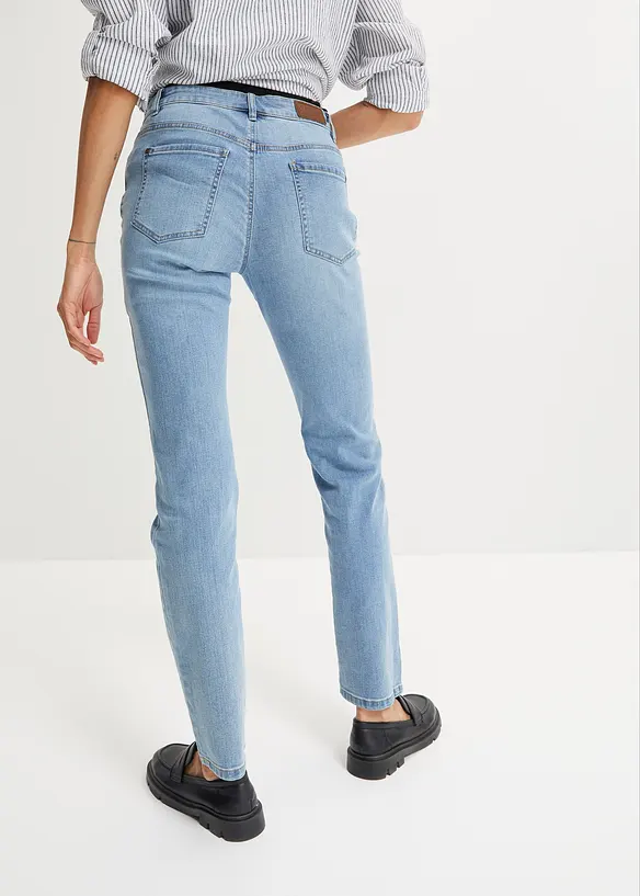 Straight Jeans Mid Waist, Stretch in blau von hinten - bonprix Straight Jeans Mid Waist, Stretch in blau von hinten - bonprix