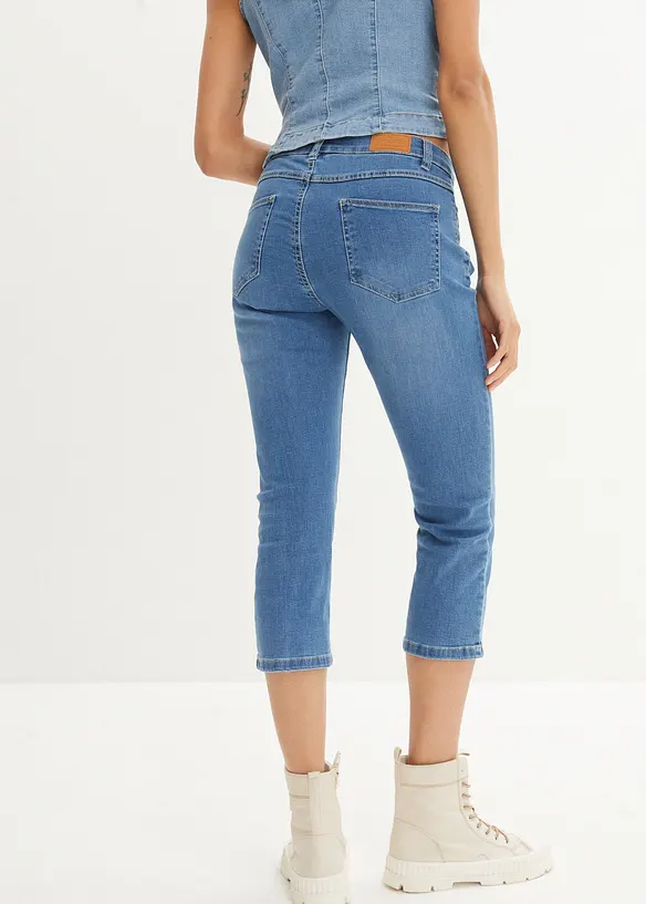 7/8-Jeans, Komfort-Stretch in blau von hinten - bonprix