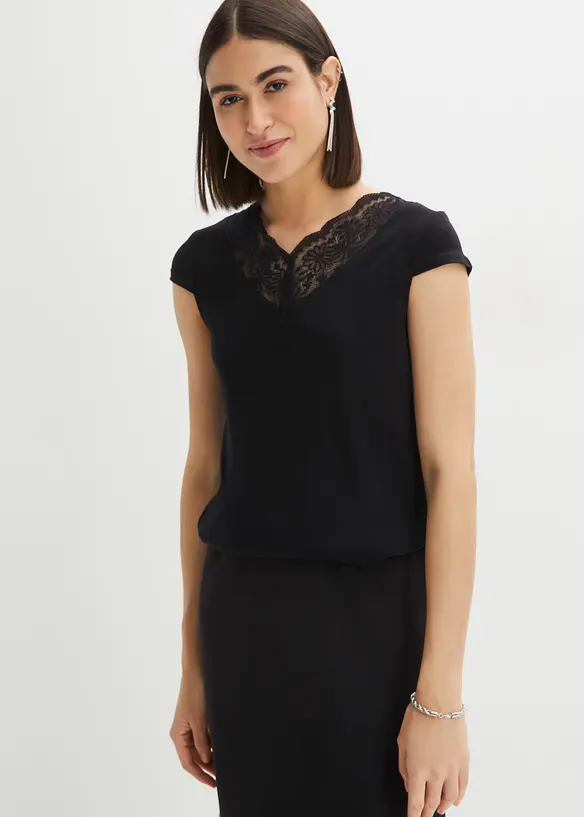 Shirt aus softer Viskose in schwarz von vorne (im Anschnitt) - bonprix