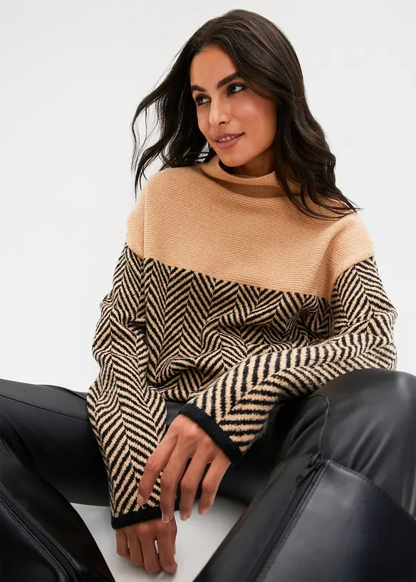 Pullover in beige von vorne (im Anschnitt) - bonprix