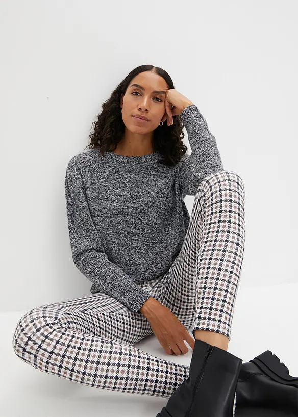 Strick-Pullover mit Rundhals-Ausschnitt in Melange in grau von vorne (im Anschnitt) - bonprix