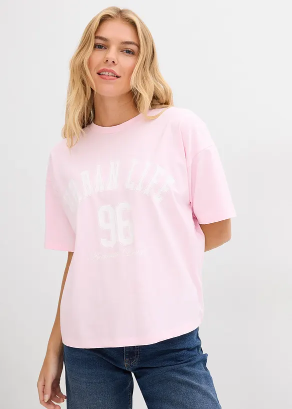 Oversize-Shirt in rosa von vorne (im Anschnitt) - bonprix