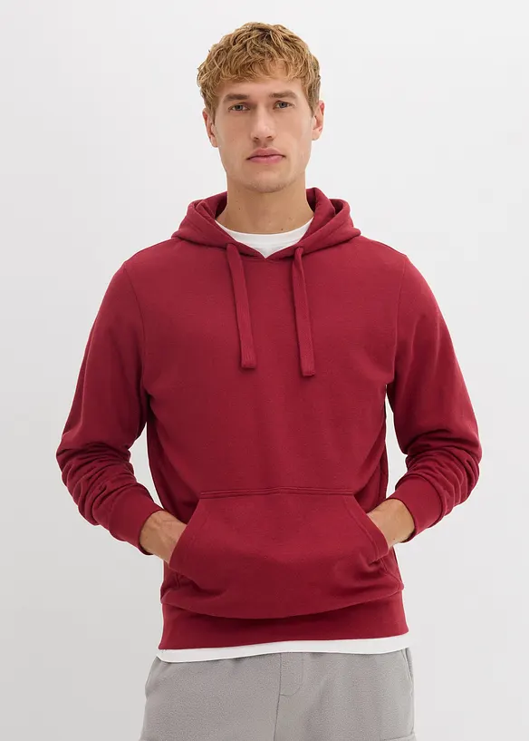 Hoodie in Regular Fit in rot von vorne (im Anschnitt) - bonprix