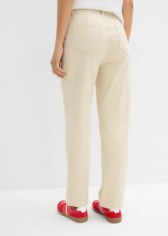 Verkürzte Twillhose in beige von hinten - bonprix