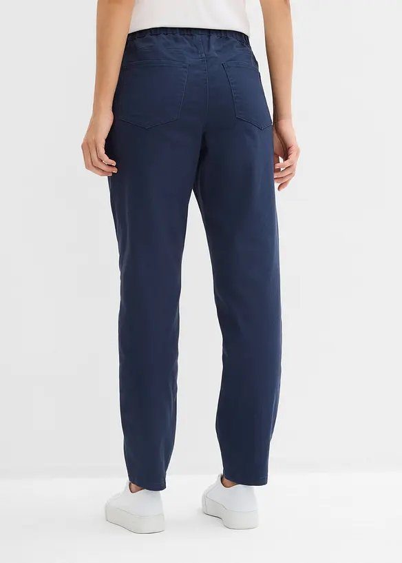 Barrel-Twillhose aus fester Baumwolle in blau von hinten - bonprix Barrel-Twillhose aus fester Baumwolle in blau von hinten - bonprix