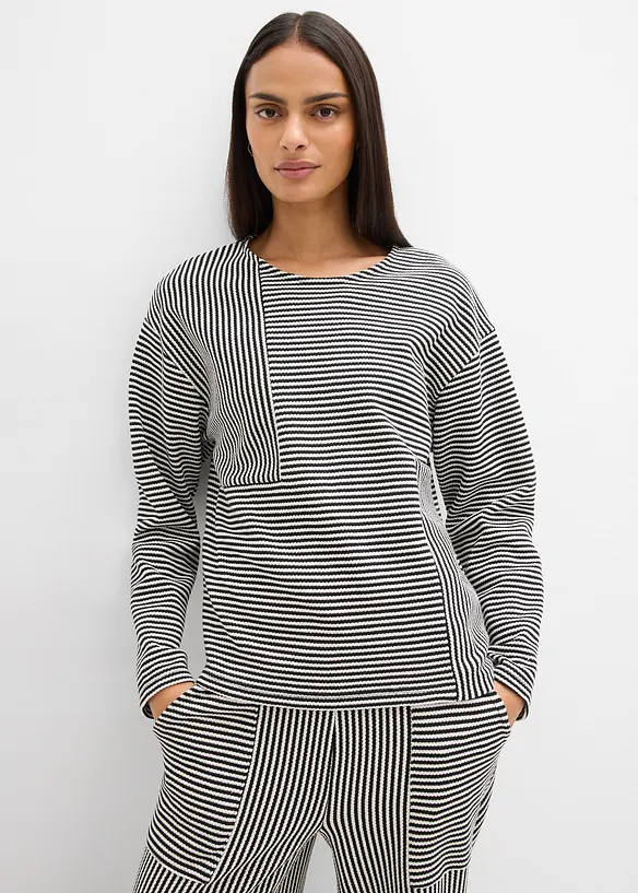 Jersey-Pullover in schwarz von vorne (im Anschnitt) - bonprix Jersey-Pullover in schwarz von vorne (im Anschnitt) - bonprix
