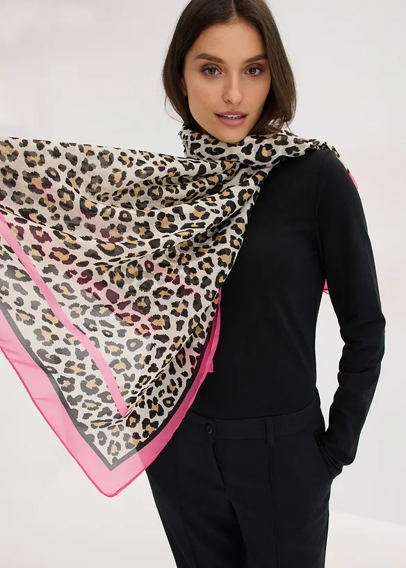 Tuch mit Leoprint in rosa von vorne (im Anschnitt) - bonprix