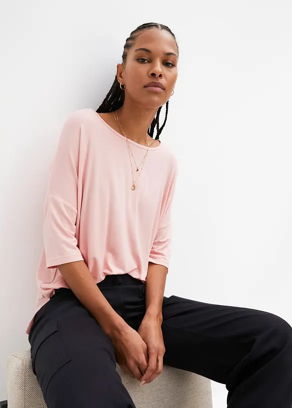 Boxy-Shirt aus softem Viskose-Mix in rosa von vorne (im Anschnitt) - bonprix