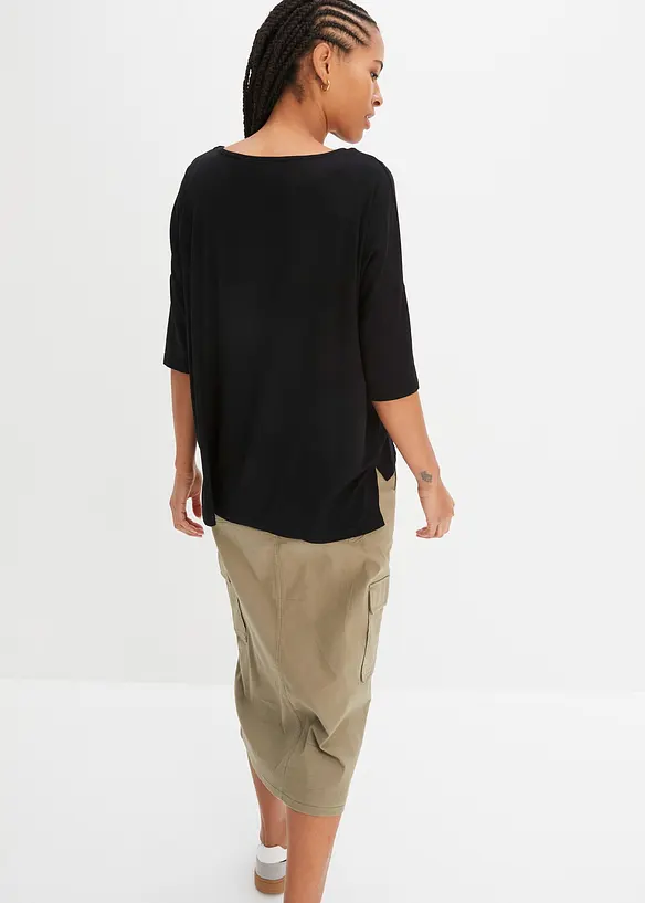 Boxy-Shirt aus softem Viskose-Mix in schwarz von hinten (im Anschnitt) - bonprix