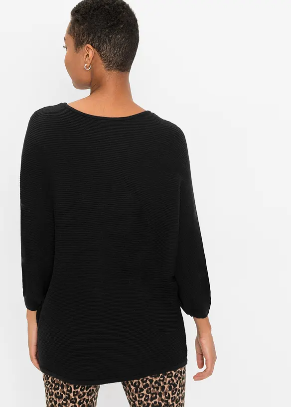 Oversize-Ripp-Pullover aus Viskose-Mix in schwarz von hinten (im Anschnitt) - bonprix