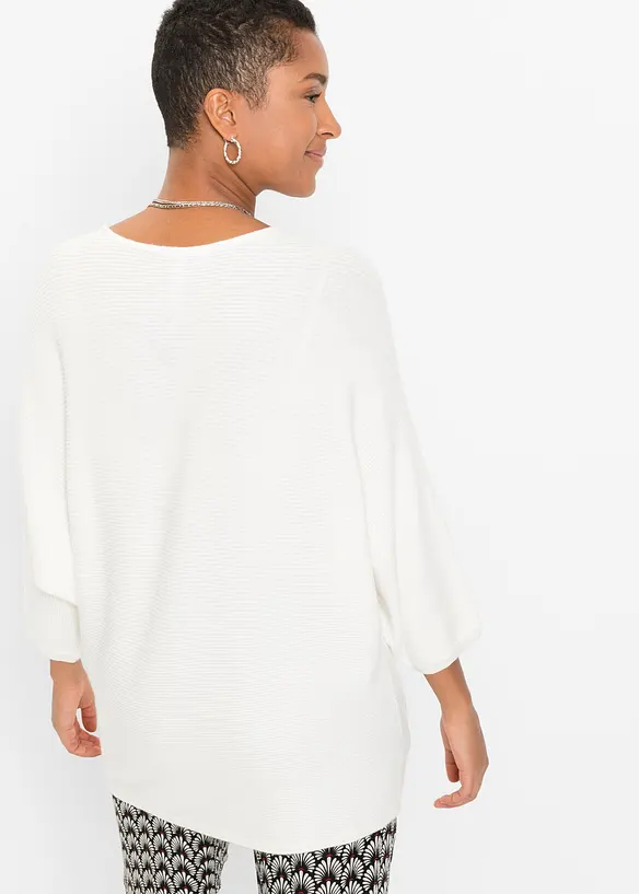 Oversize-Ripp-Pullover aus Viskose-Mix in weiß von hinten (im Anschnitt) - bonprix