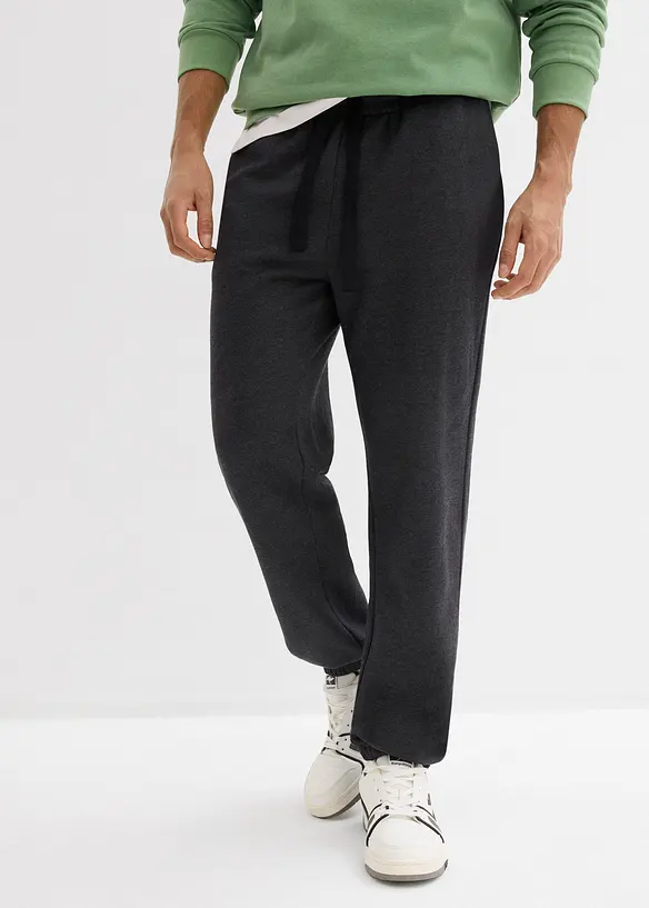 Jogginghose (2er Pack) in schwarz von vorne - bonprix