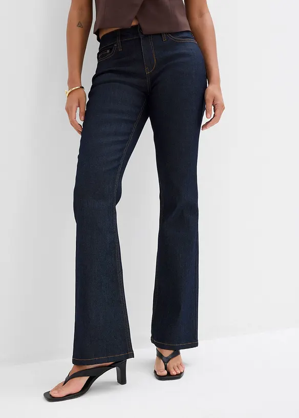 Bootcut-Jeans Mid Waist in blau von vorne - bonprix