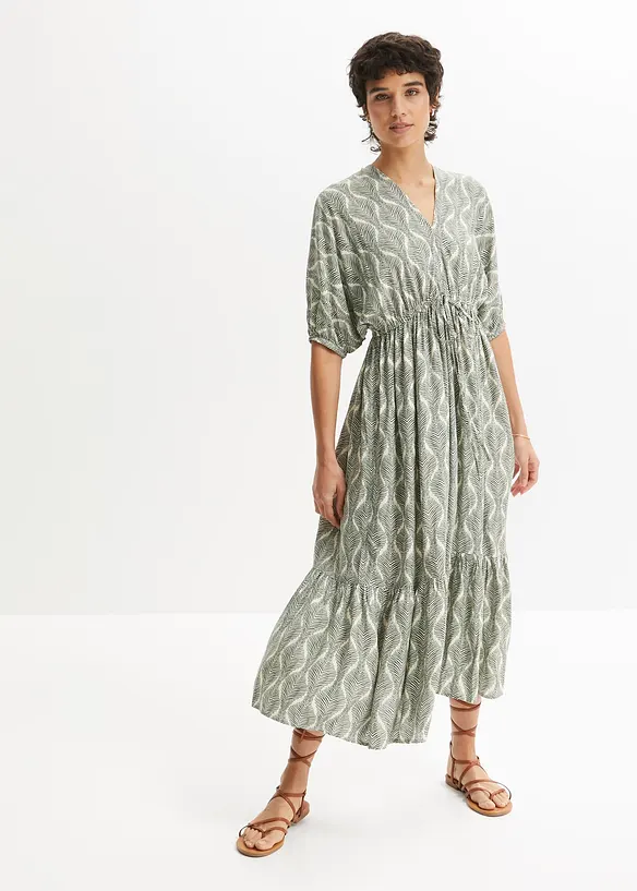 Midikleid aus fließender Viskose in grün von vorne (Totalaufnahme) - bonprix