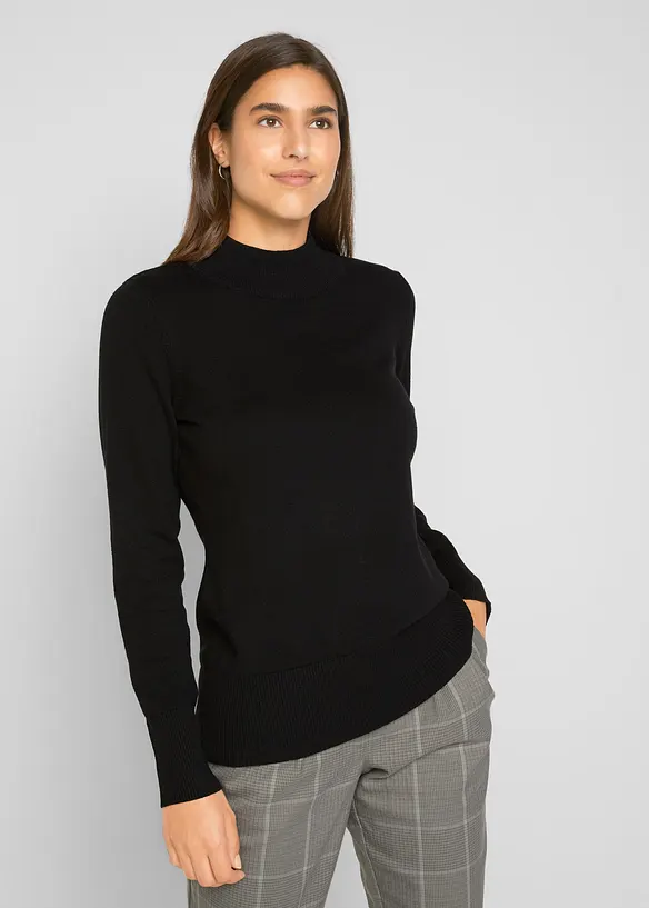 Feinstrickpullover mit recycelter Baumwolle in schwarz von vorne (im Anschnitt) - bonprix