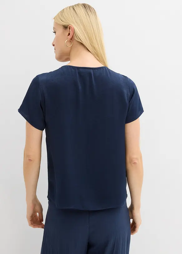 Tunika aus feinem Satin in blau von hinten (im Anschnitt) - bonprix