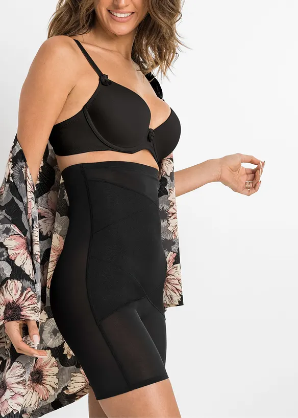 Medium Shape-Radlerhose in schwarz (Detailaufnahme) - bonprix