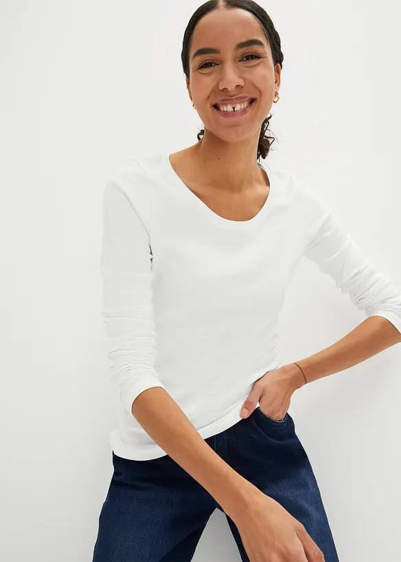 Langarmshirt aus reiner Bio-Baumwolle in weiß von vorne (im Anschnitt) - bonprix Langarmshirt aus reiner Bio-Baumwolle in weiß von vorne (im Anschnitt) - bonprix