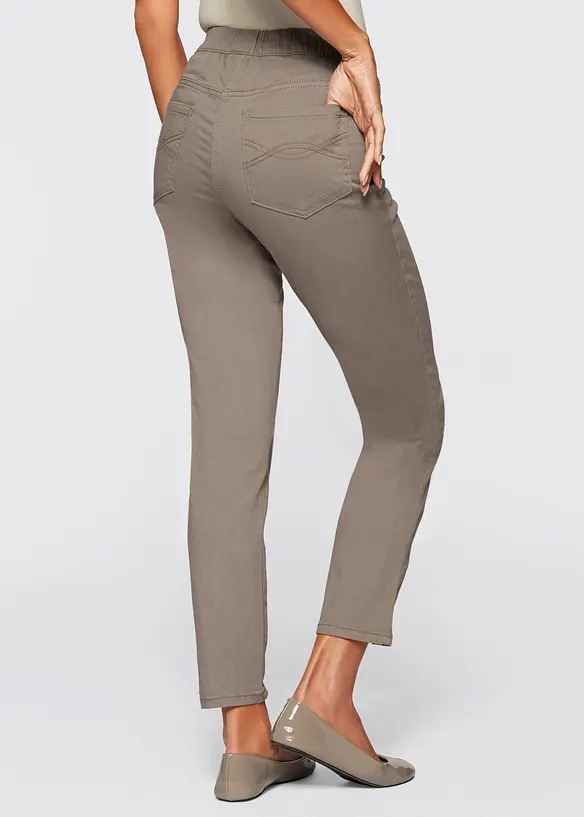 7/8 Schlupfhose mit Stretch in braun von hinten - bonprix