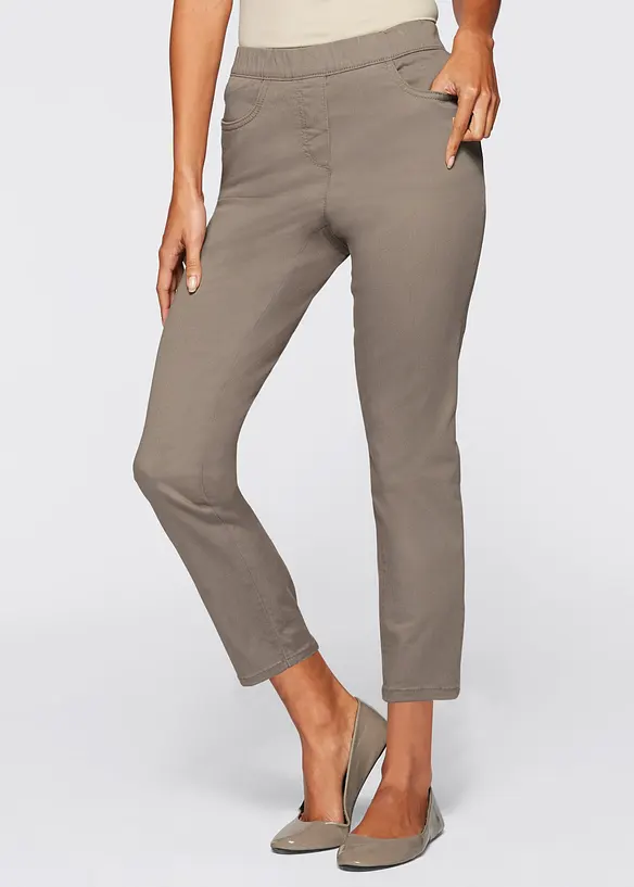 7/8 Schlupfhose mit Stretch in braun von vorne - bonprix