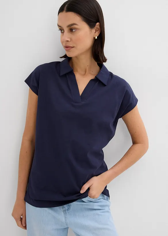 Poloshirt aus elastischem Baumwoll-Mix in blau von vorne (im Anschnitt) - bonprix
